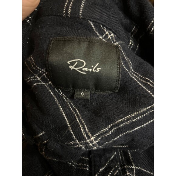 RAILS Hunter Women’s Plaid Flannel Button Up Shirt Size S Navy Snow Metallic - Picture 7 of 7